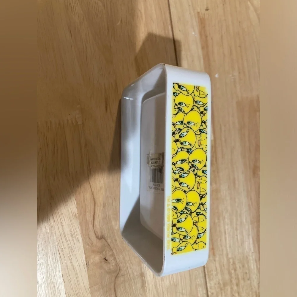 Tweety bird themed